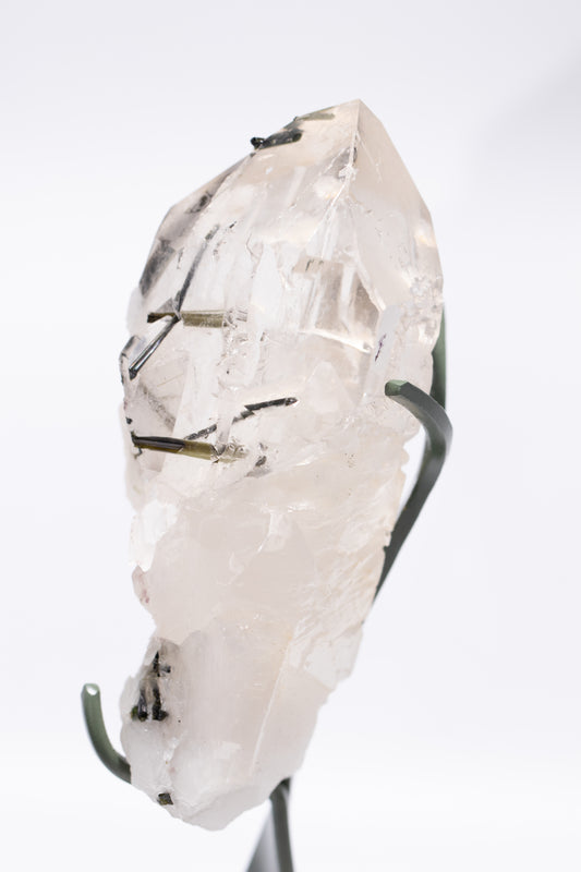 Quartz with Green Tourmalin