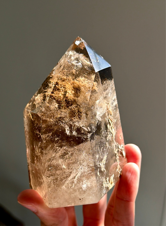 Lodolite Quartz Tower