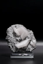 Load image into Gallery viewer, Sandwich Calcite - Fujian Province, China
