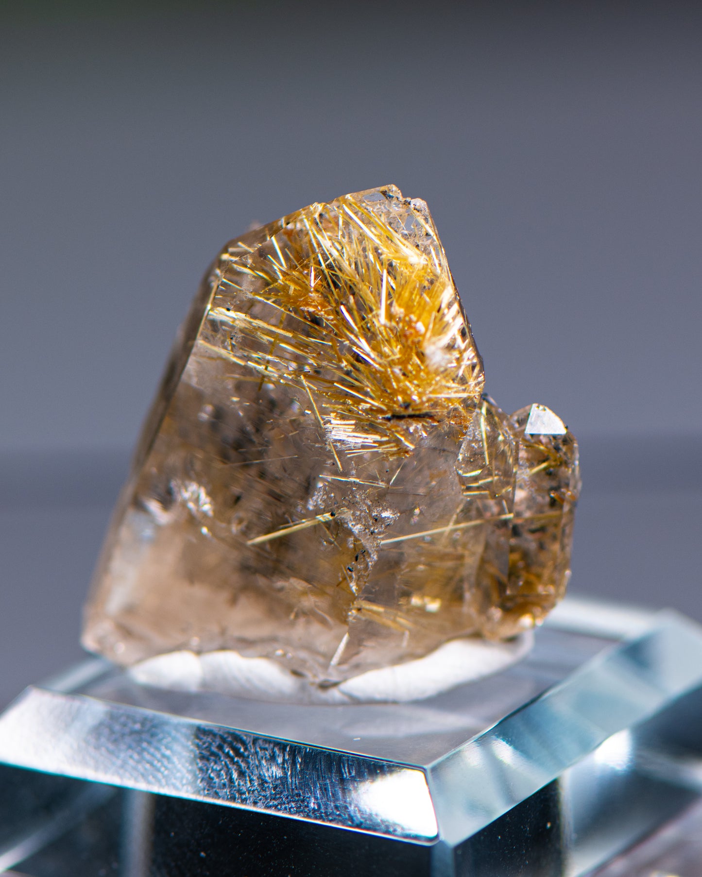 Quartz with Rutile Inclusions